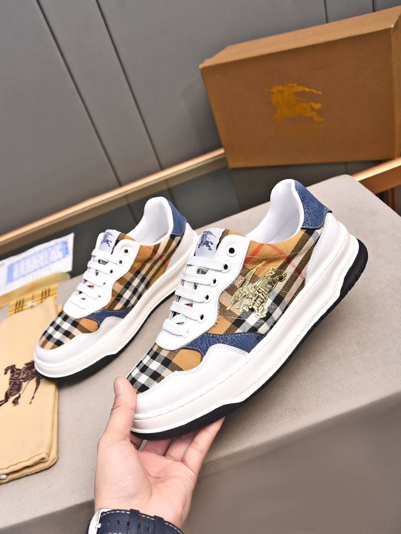 Burberry Low Shoes